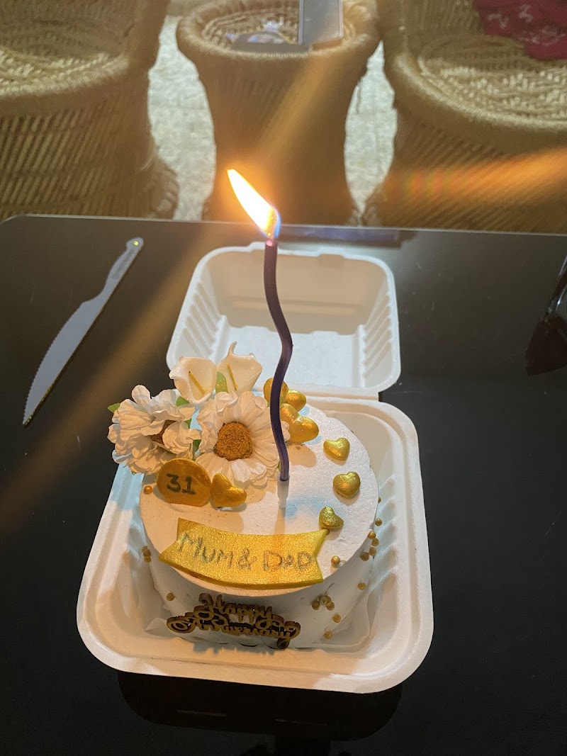 Cake Cafe Tales
