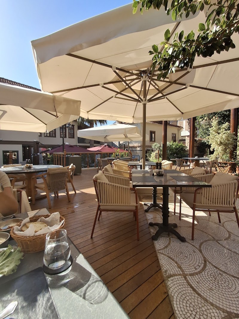 Hare Restaurant