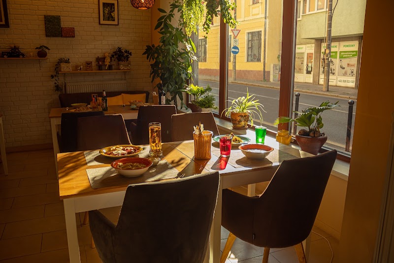 Bistro Zepen House