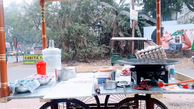 BALMIKI BOY'S PARATHA SHOP