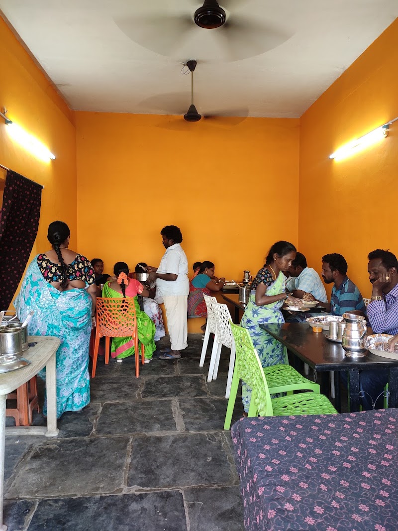 Vasu Hotel Sri venkata Sai