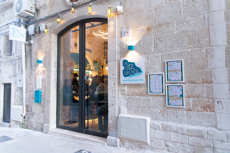 La Vite Turchese Monopoli - Wine Bar