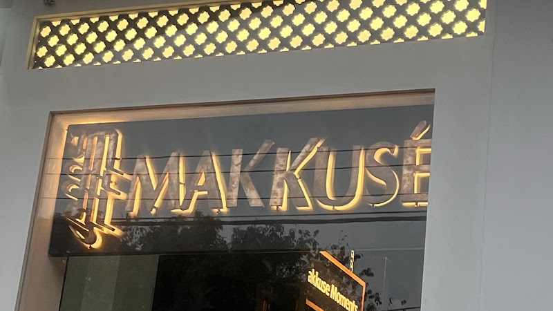 Makkusé - Thamel