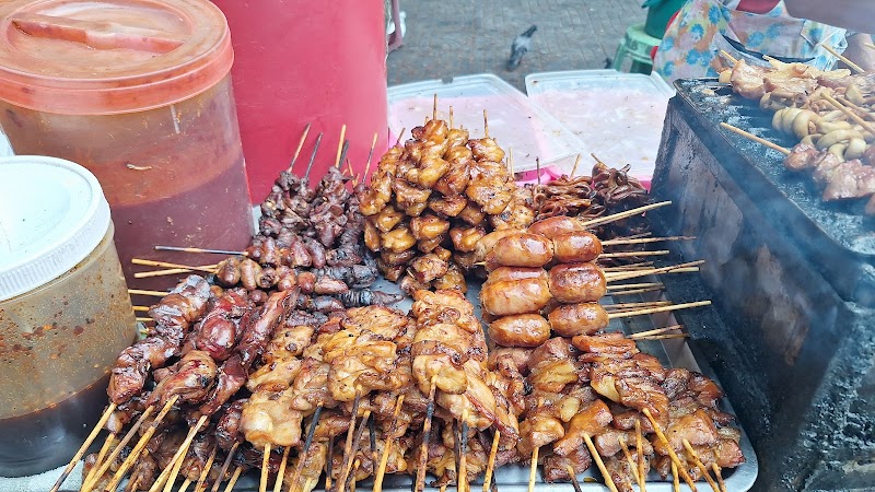 ป้านวลไก่ย่าง ปลาล้าแซ่บเวอร์