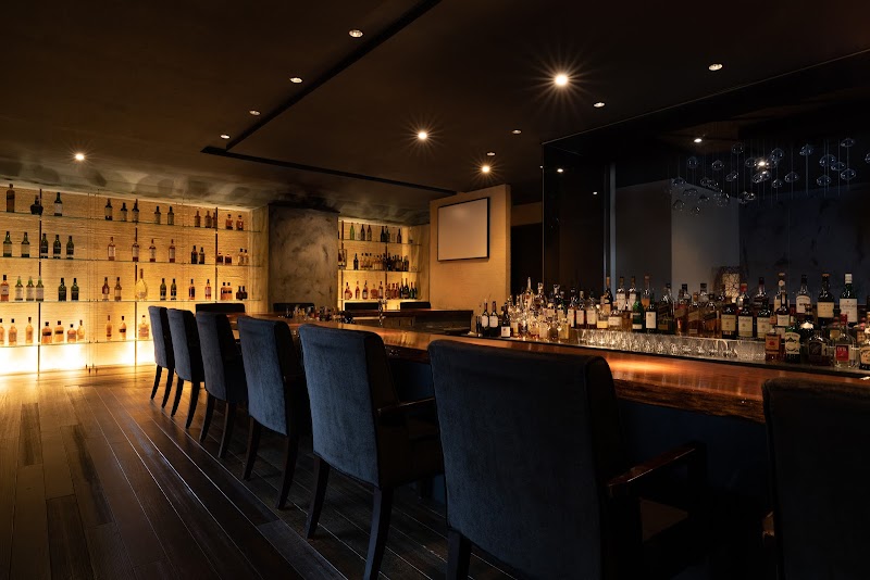 メインバー M BAR