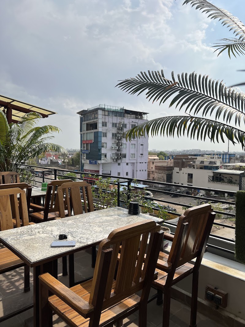 Mr.Tea Cafe-Upar