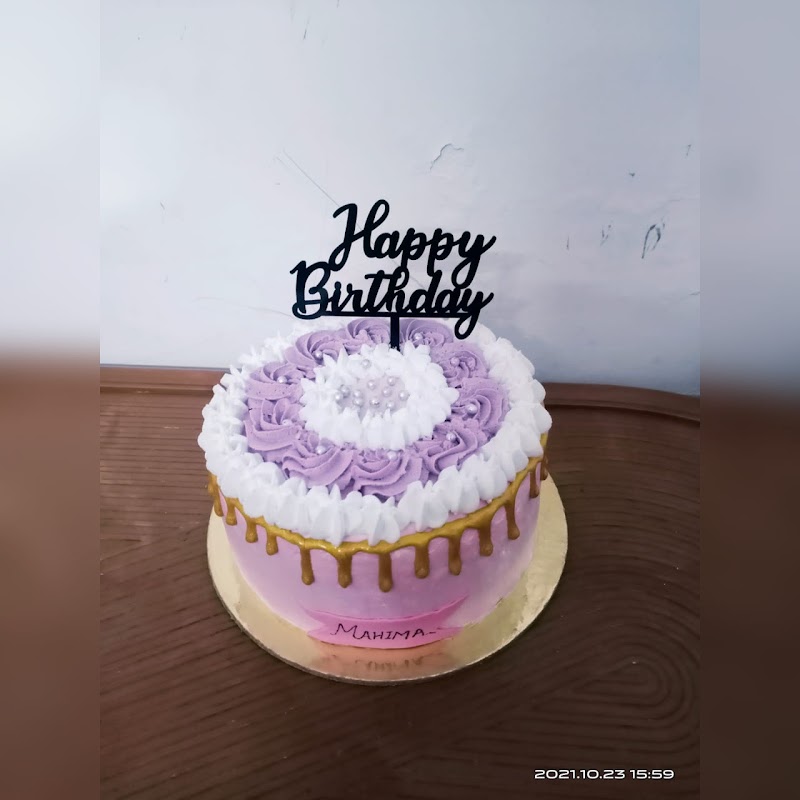 Queen's Cake Valley