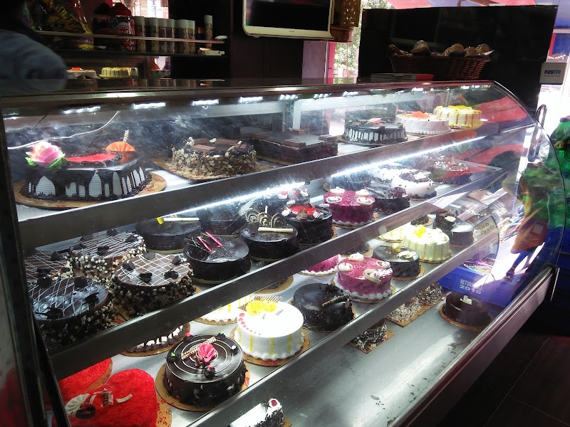 Monginis Cake Shop
