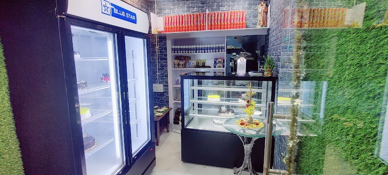 CAKE FORT (The pastries Cafe)