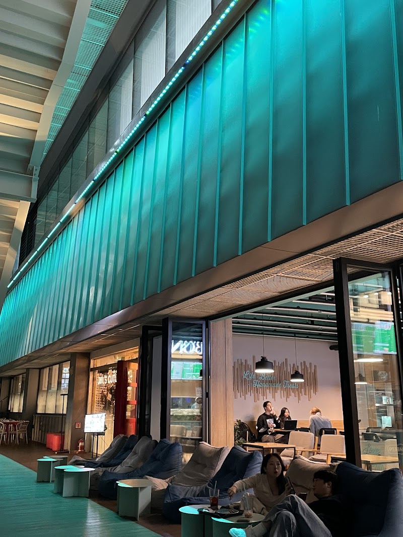 Cinnabon Namsan Tower Branch