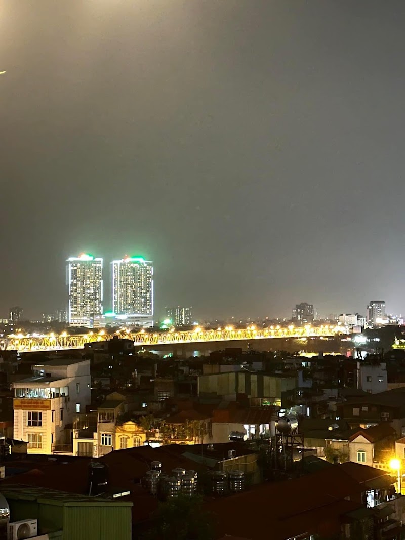 Shining Central Hotel & Spa
