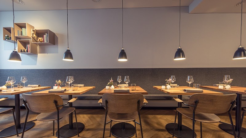LA Restaurant