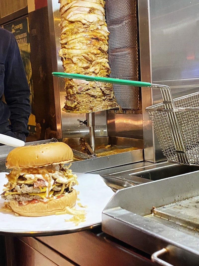 Malik Shawarma Fusión