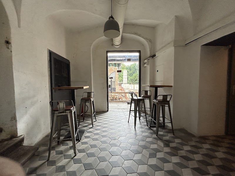 La Neta Bar