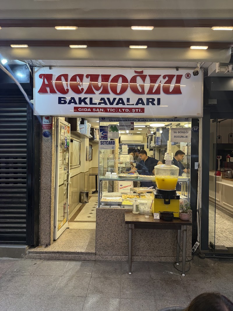 Acemoglu Baklavalari