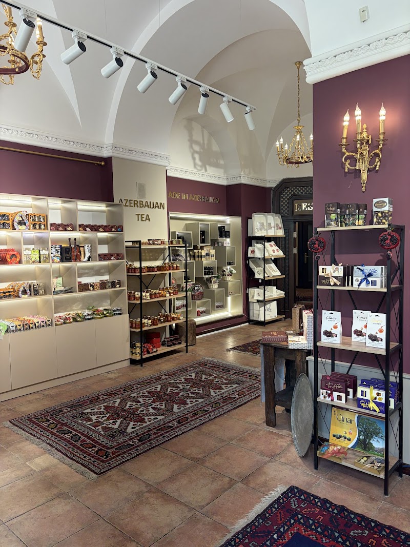 Baqur Restaurant & Bazaar