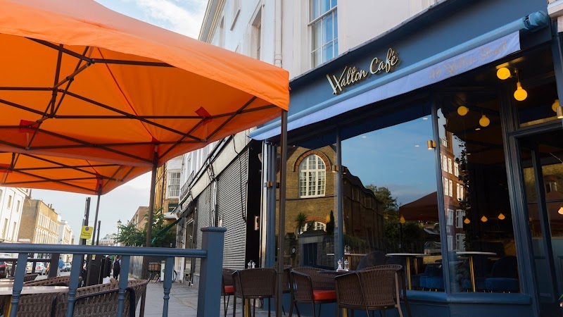 Walton Cafe (早餐、午餐与晚餐)