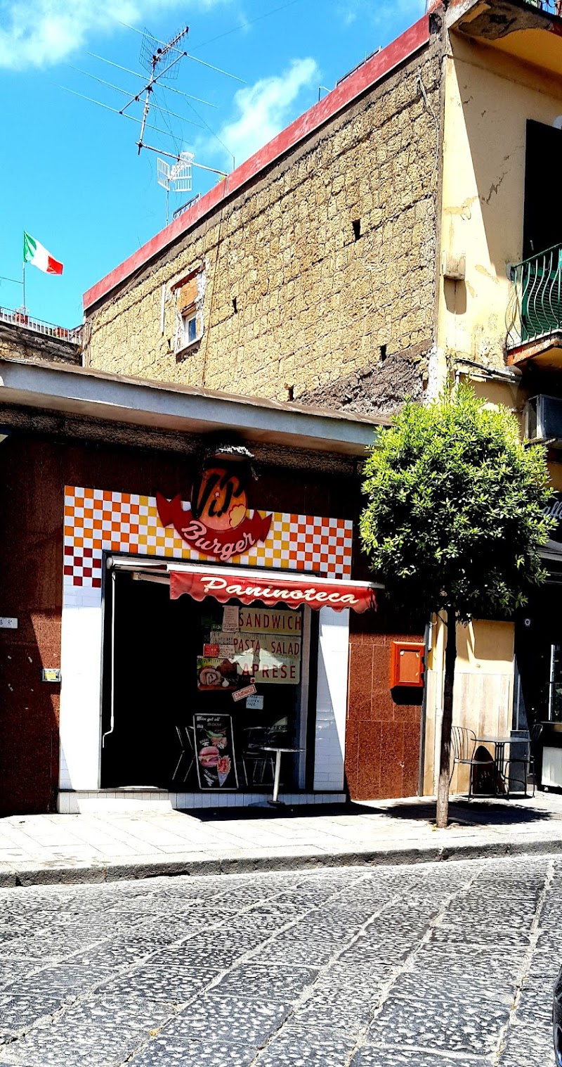 Burger Vi.P.