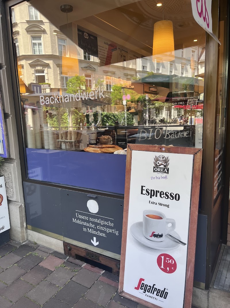 Trakya's SUB*CAKE*COFFEE