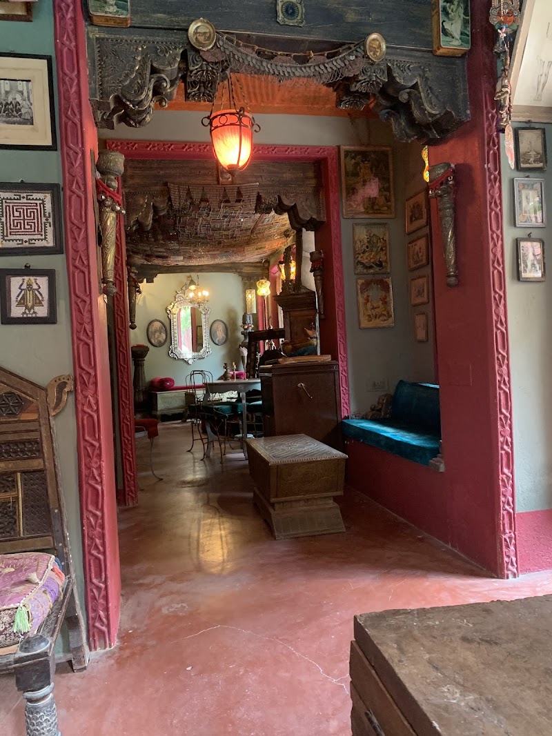 Ganesha Coffee Lounge