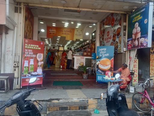 BG Naidu Sweets Shop Melapudur Trichy
