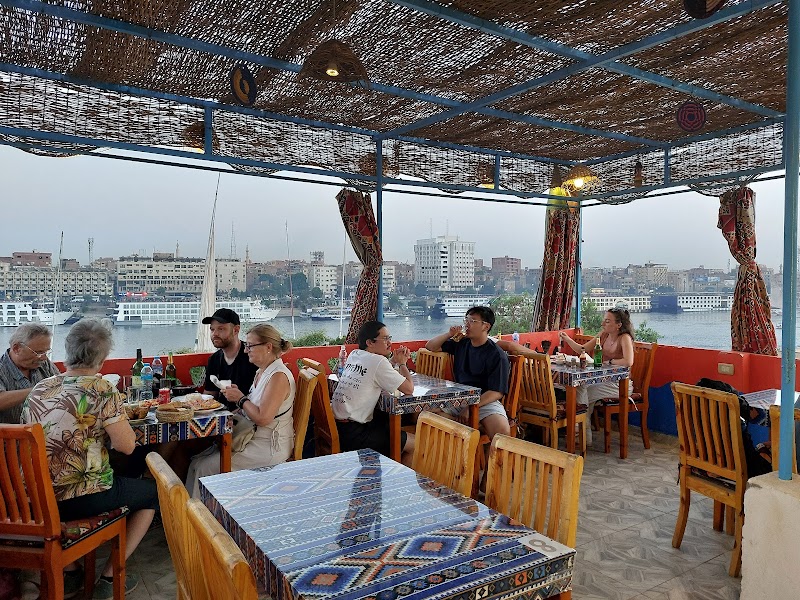 鲍勃·马利月光露台餐厅咖啡馆 (Bob Marley Moonlight terrace restaurant cafe)