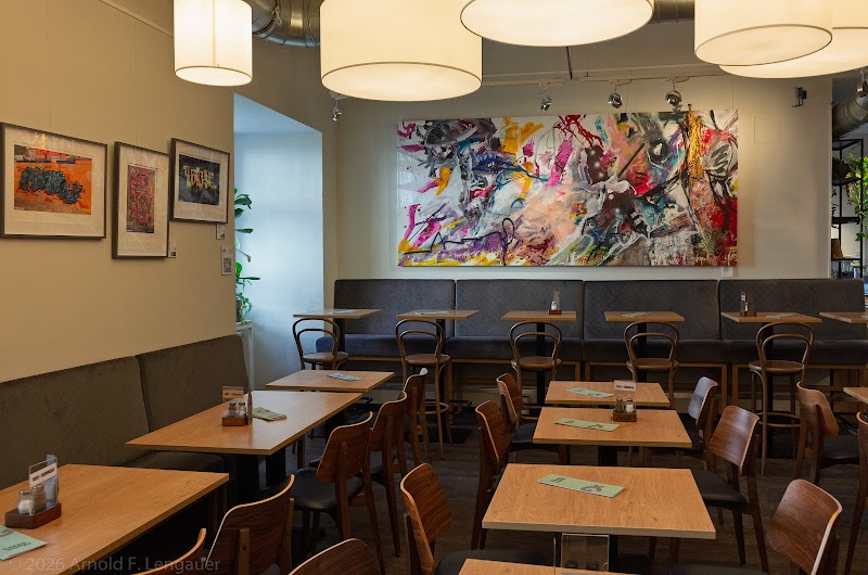 Green Door Bistro