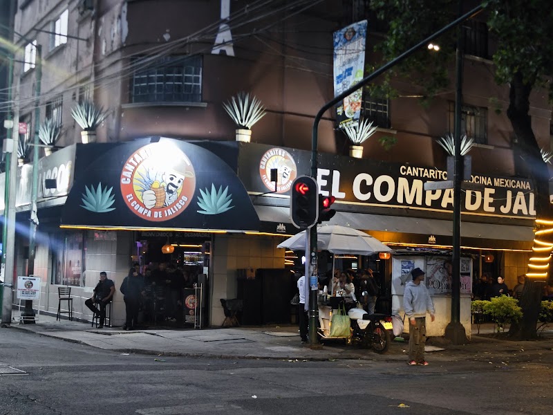 Cantaritos El Compa de Jalisco Reforma